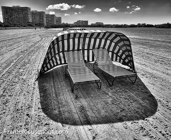 Quitedayonthe-beach....Tiger tail.Marco Island